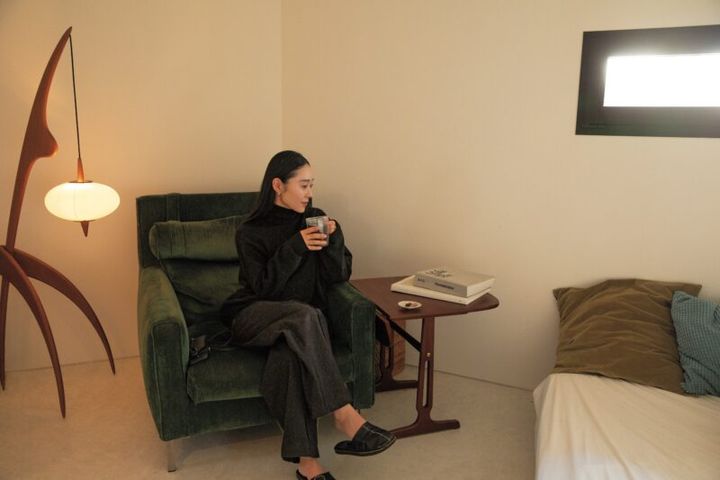 夜は、子どもたちを寝かしつけながら、コーヒーとチョコレートをお供にソファでくつろぎタイム。