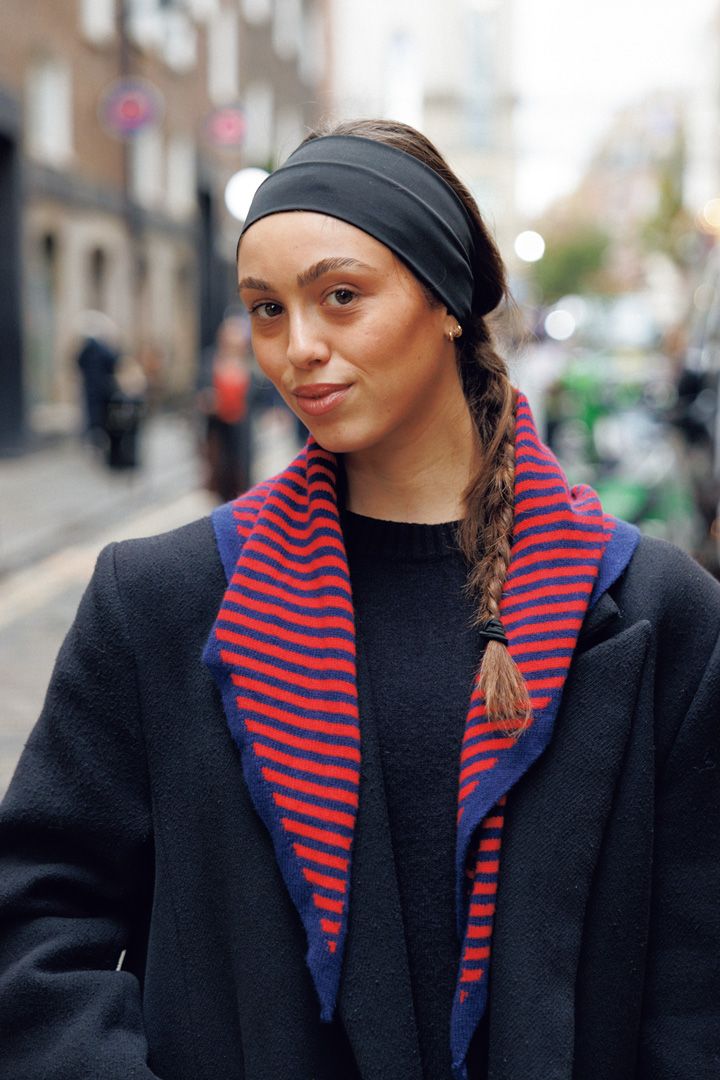 ヘアアクセサリーの威力がすごい！パリジェンヌ、ロンドナーのヘアスタイル事情