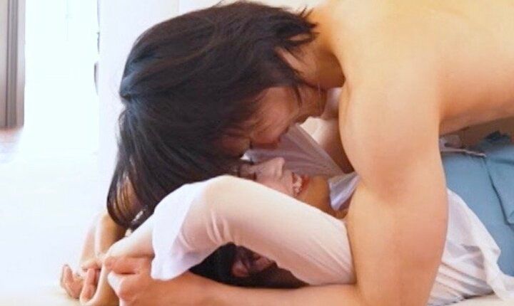 【写真・画像】21歳美人上智大生、整形前の元カレからの残酷すぎる仕打ち「私の顔や体型をバカにする友達や兄弟に便乗した」 1枚目