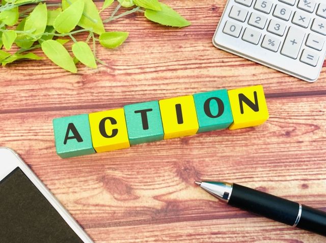 アクションと書かれた ブロック