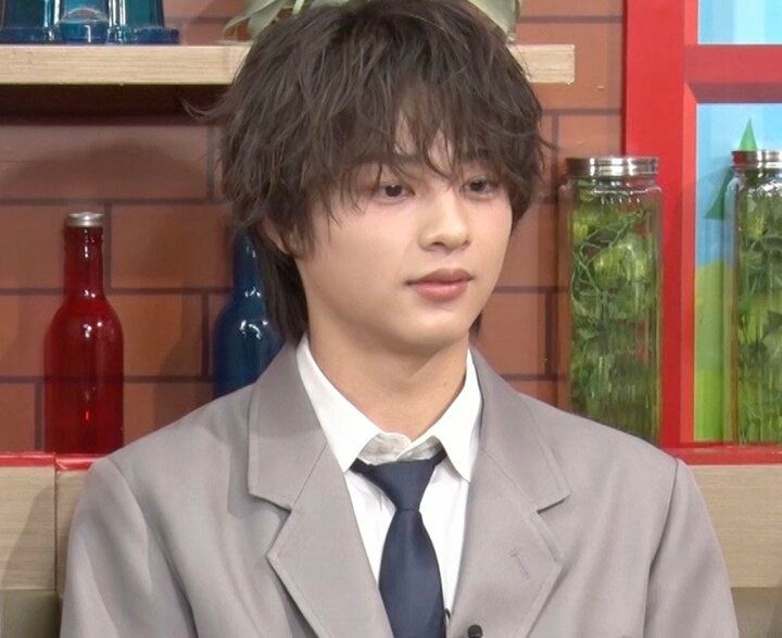 【写真・画像】「自分のかっこいいところはこの顔」彼女ができたばかりのイケメン高1男子、自信満々に猛烈アピール 彼女もその姿に悶絶 1枚目