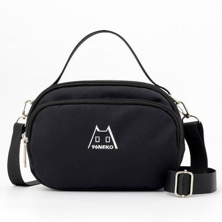 96猫 ぬこたさん2Way3層ポーチBOOK