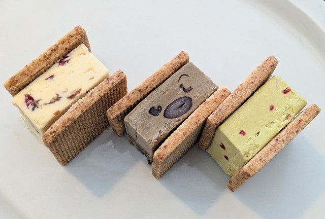 ラム＆フルーツ・ほうじ茶＆甘納豆のバターサンド断面