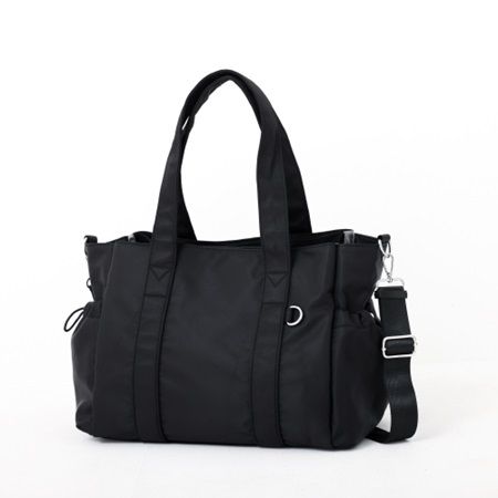 サックスバーのブランド「ケスクルデザイン」、加護亜依さんコラボのバック4型発売！