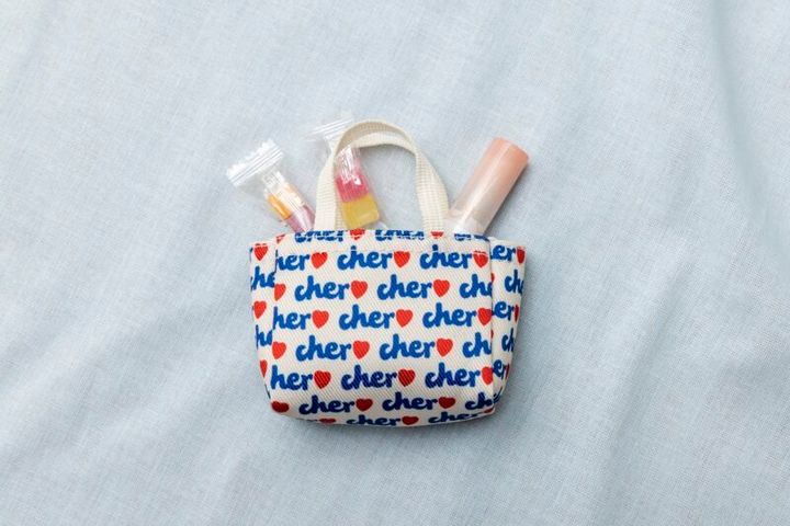 リップやグロスなどの小物入れにも◎