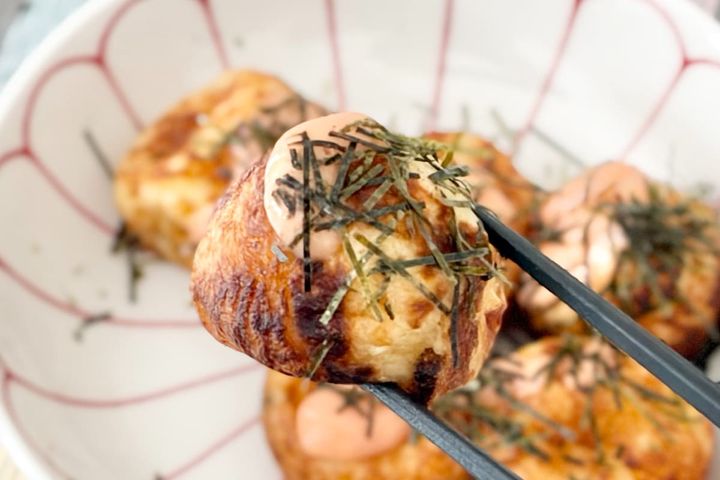 ピリ辛ソースにハマります。【ローソン】カリふわ食感も最高な冷凍グルメ