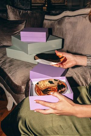 感性に触れる器。世界的リモージュ磁器ブランド「Sarah-Linda」が日本初上陸