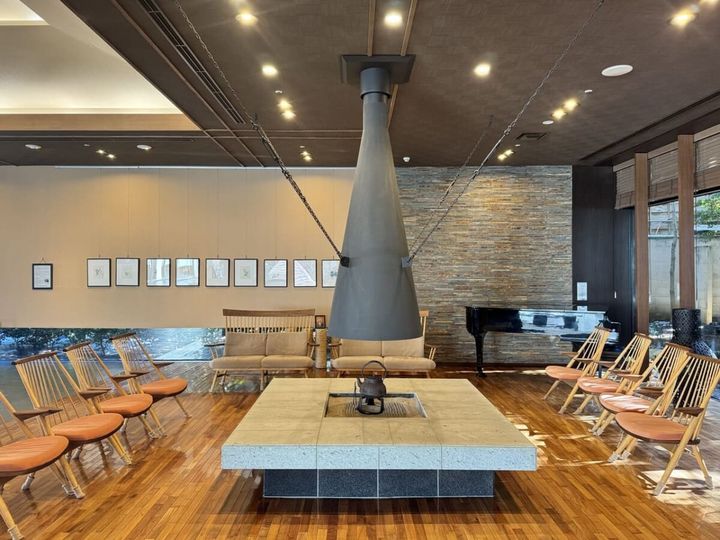 ラフォーレ伊東ロビー