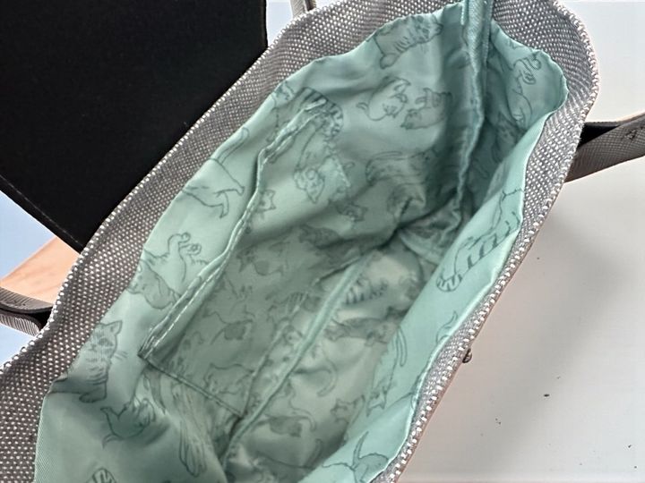 内ポケットがついている