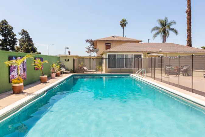 裏庭／Photo：Airbnb