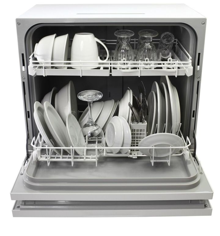 食洗器を使えば、1日1時間は他の用事に回せる。