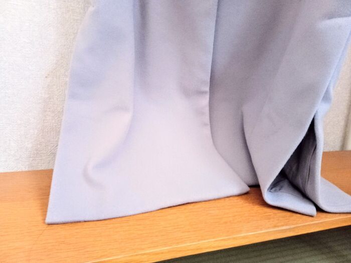 【ニットの型崩れ】はもう卒業！ハンガーにかけたときの「肩のポッコリ」を防ぐ裏ワザとは♪