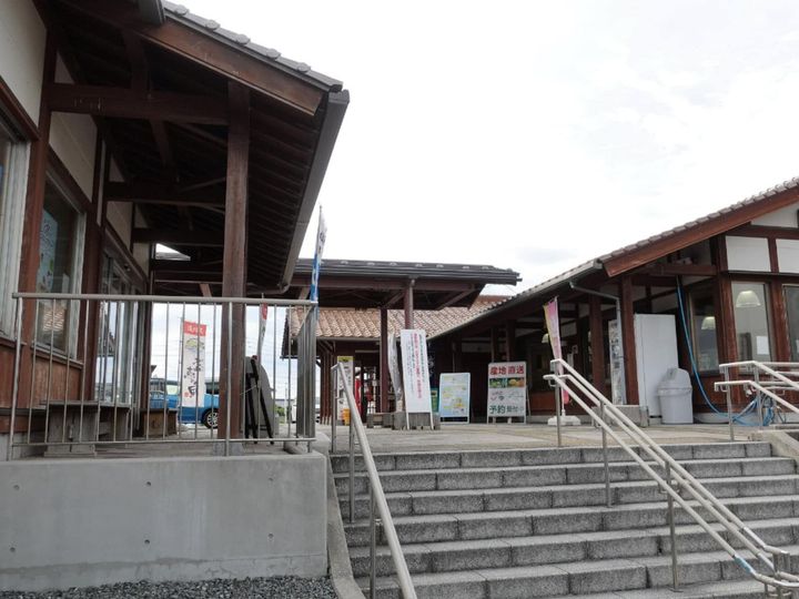 All About ニュース編集部が全国211人を対象に実施した道の駅に関するアンケートの調査結果から、お土産が充実していると思う「鳥取県の道の駅」ランキングを発表！ 2位「大山恵みの里」を抑えた1位は？