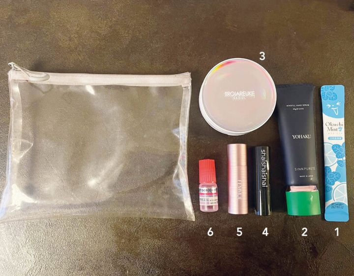 1.歯みがきできない時の強い味方「オクチミント」。2.「シンピュルテ」のハンドクリームは香りもいい。3.「トロイアルケ」のクッション。99％美容液、1％BBクリーム処方。4.プランプ効果がある「shaishaishai」のリップバーム。5.「ファミュ」のリップは、高い保湿力となめらかな塗り心地。6.「ソフトサンティア」は防腐剤無添加で、目にやさしい処方。