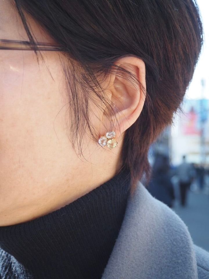 アンジェリーナのピアス