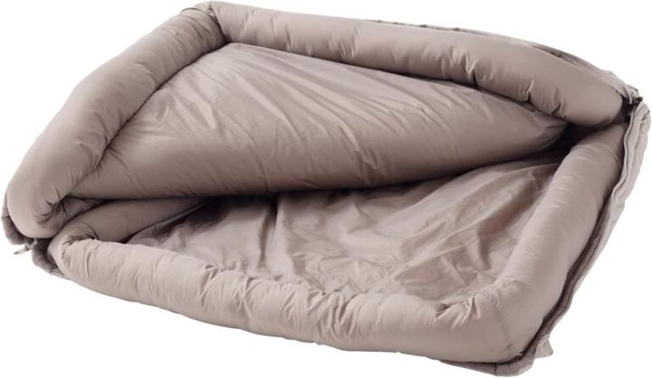 地面からの冷気が危険。愛犬を守る犬用シュラフ5選