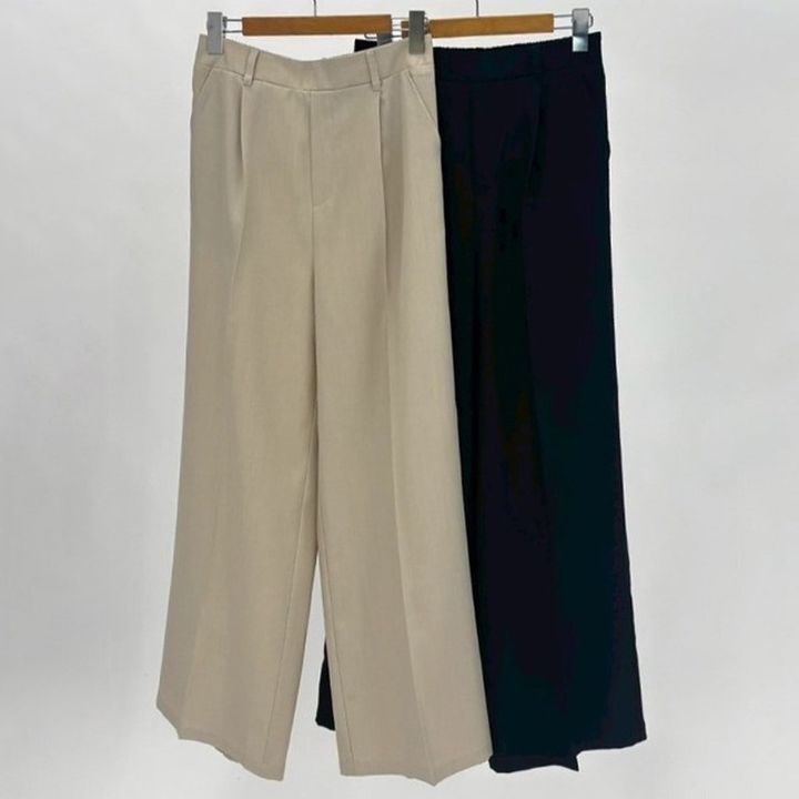 しまむらのワイドパンツ（ATSUKO）