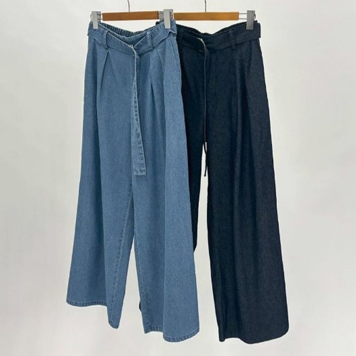 しまむらのベルト付きデニムワイドパンツ（ATSUKO）