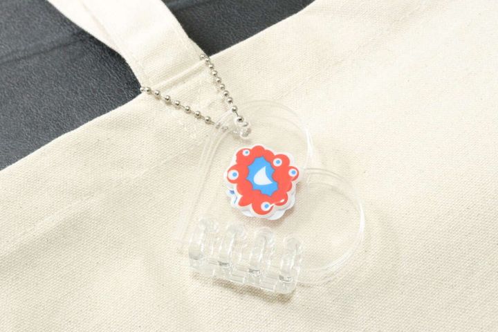 セリアのバインダーアルバムキーホルダー ハートの使用例