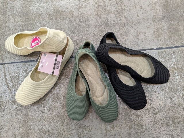 3色の雲の上もWニットパンプススクエアトゥ