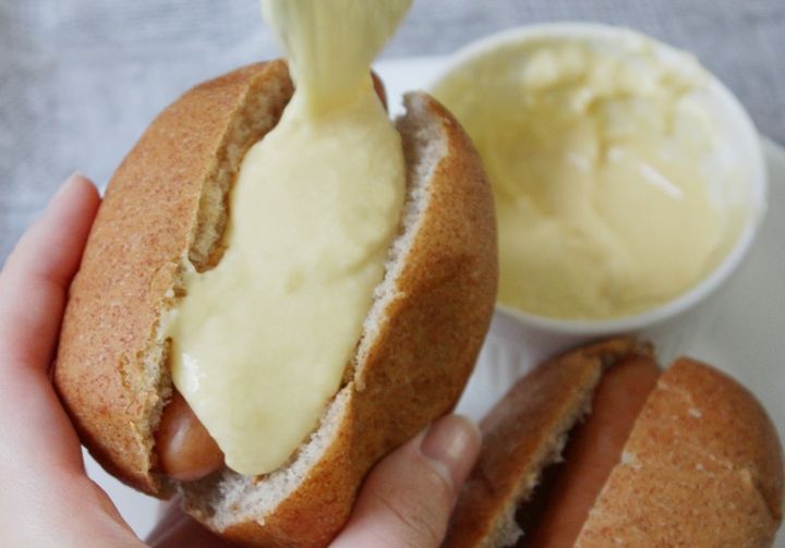 まぜのびチーズソースの素 ホットドッグに活用
