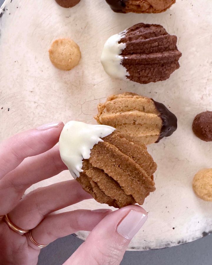 ホワイトデーギフト2026♡ 2000円以下で買えるセンスあるおしゃれなクッキー缶【ささやかですてきなもの 大谷有紀 vol.278】