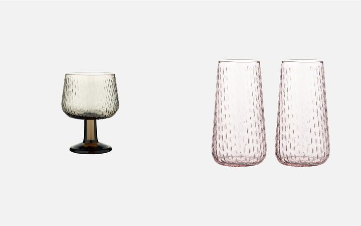 画像: （左から）Syksy 2.5dl ゴブレット ￥12,100、タンブラーセット ￥17,600／ともにマリメッコ 出典：www.marimekko.jp