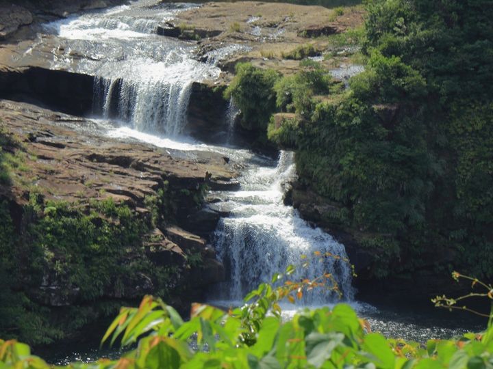 All About ニュース編集部は、全国10～60代の男女250人を対象に「滝」に関する独自のアンケート調査を実施。冬に行きたい「沖縄県の滝」で1位に選ばれたのは？