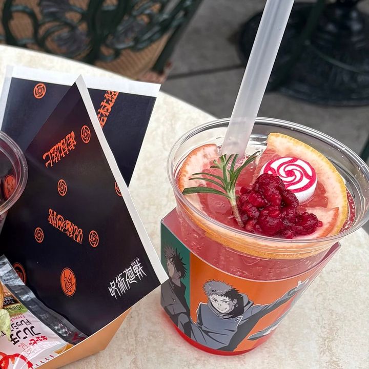 呪術高専のグレープフルーツ・レモネード（アイス／ホット）