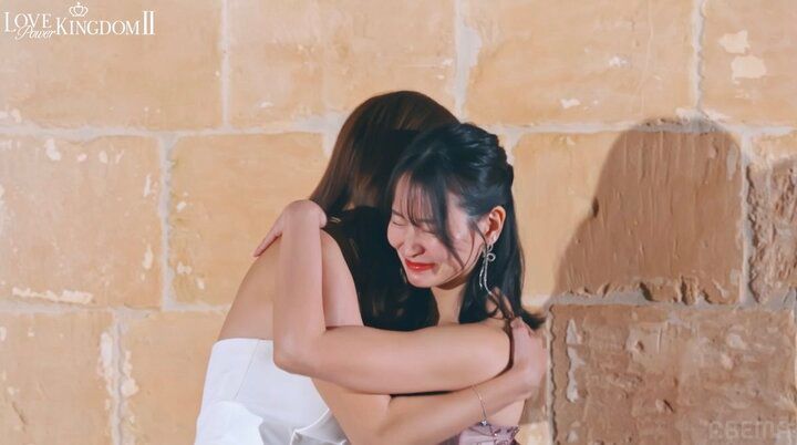 【写真・画像】衝撃の結末に涙…AKB48の31歳モデル、長年の友達と男性人気を競い合う修羅場展開に 3枚目