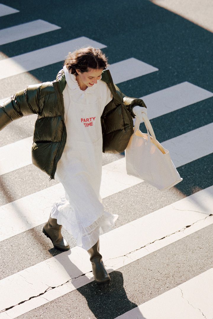 ベーシックカラー2色で完成させるコーデ5選