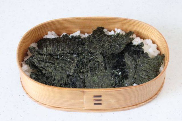 2品弁当の詰め方プロセス