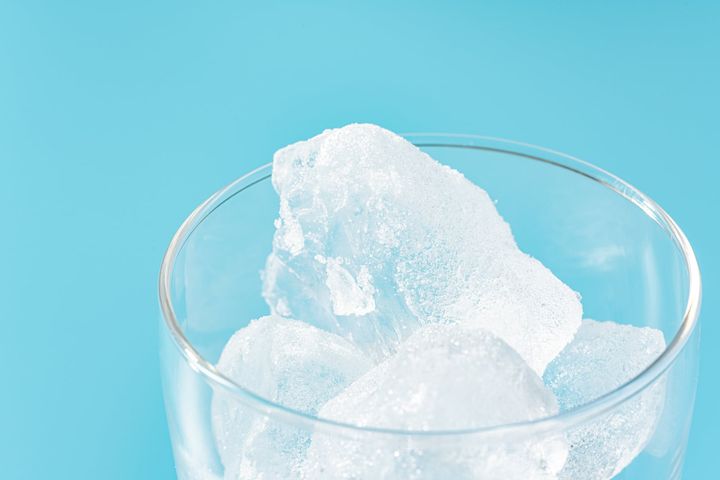 ②氷を少なめにする