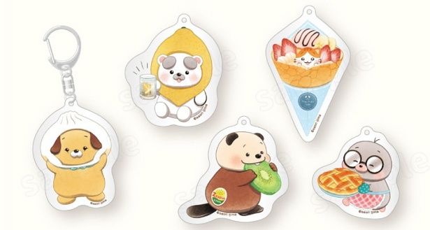 「トレーディングアクリルキーホルダー」(各880円)