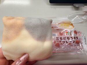 三毛猫もちもちクレープ