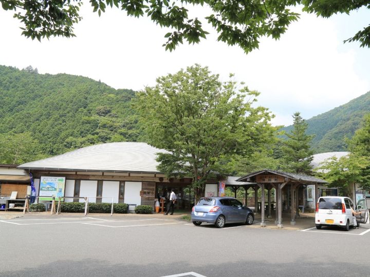 All About ニュース編集部が全国217人を対象に実施した道の駅に関するアンケートの調査結果から、お土産が充実していると思う「高知県の道の駅」ランキングを発表！ 2位「四万十大正」を抑えた1位は？