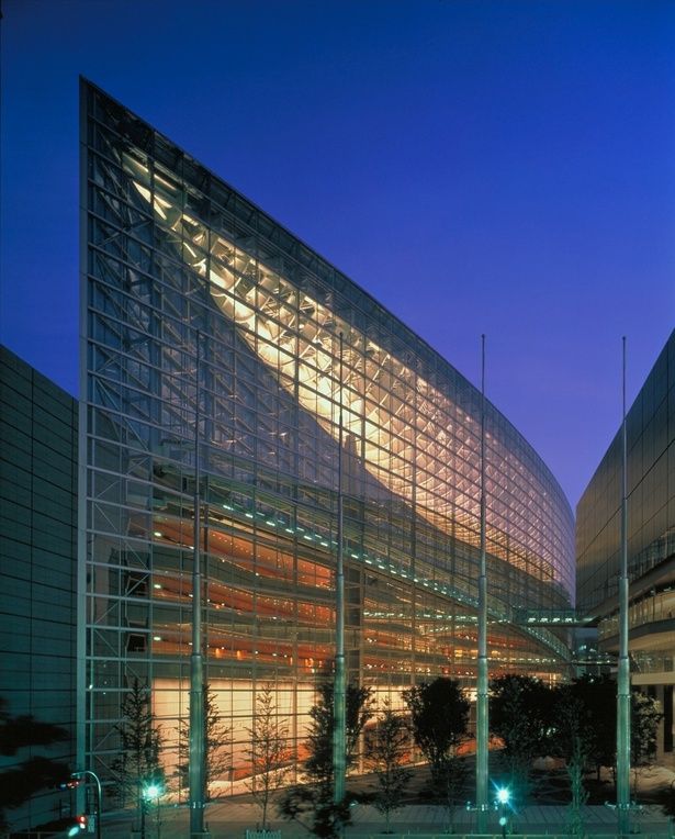 「東京国際フォーラム」東京の文化やアートを発信！ (C)TOKYO INTERNATIONAL FORUM CO.LTD