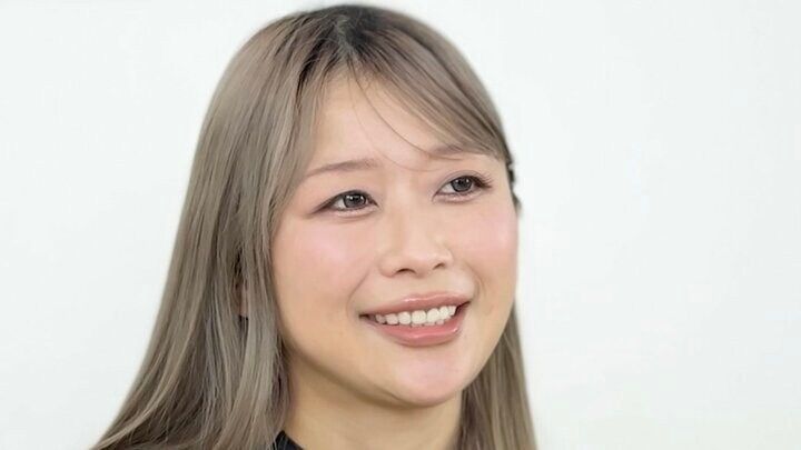 【写真・画像】元カレは暴走族総長 ラウンドガールの“元ヤン”時代の姿にスタジオ騒然「ゴリゴリだ」 1枚目