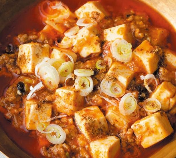 四川料理を代表する一品 (C)ヤンチャン（楊小溪）／KADOKAWA