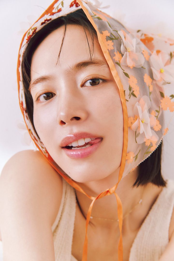 「ピンク下地」で作る理想の赤ちゃん肌 モデル＝井桁弘恵