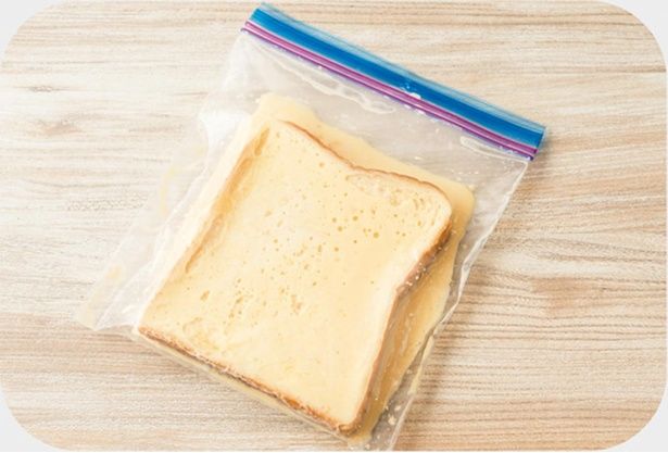 密封できる保存袋にAを入れて空気を抜き、冷蔵庫で半日寝かせる （C）ぼく／KADOKAWA