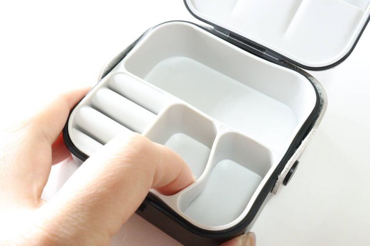 アクセサリー収納ボックス（外せるタイプ） 素材感