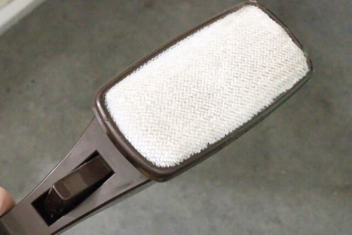 ダイソー 回転式ほこり取り ブラウン 使用例 玄関タイル