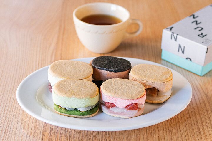 【福井】新定番みやげ。羽二重餅×バター×チーズがとろけ合う「羽二重バターチーズサンド」