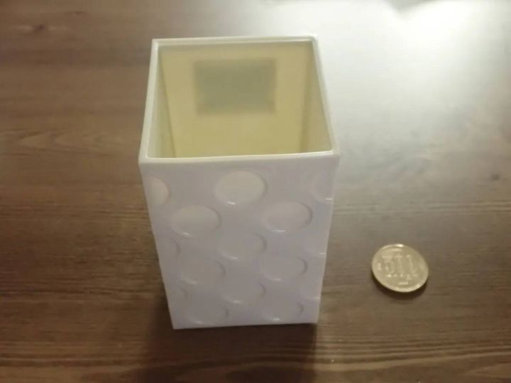 DAISO(ダイソー)：ピース101スリムホワイト