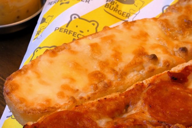 PERFECT BEER STAND 福岡 クアトロピザ