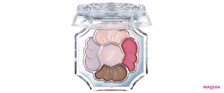 プラムカラーのリップ＆チークコスメにおすすめのメイク ジルスチュアート ドレスドブルーム アイズ 04