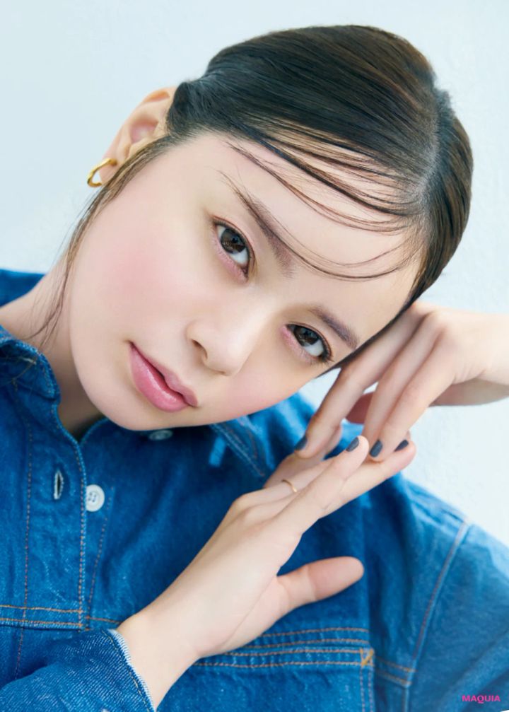 ペールピンクのリップ＆チークコスメにおすすめのメイク