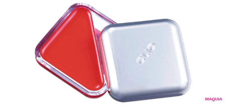 ツヤレッドのリップ＆チークコスメにおすすめのメイク CLIO エッセンシャルリップチークタップ 06
