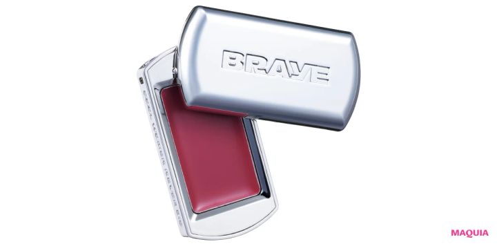 プラムカラーのリップ＆チークコスメにおすすめのメイク BRAYE リップスリーク 06